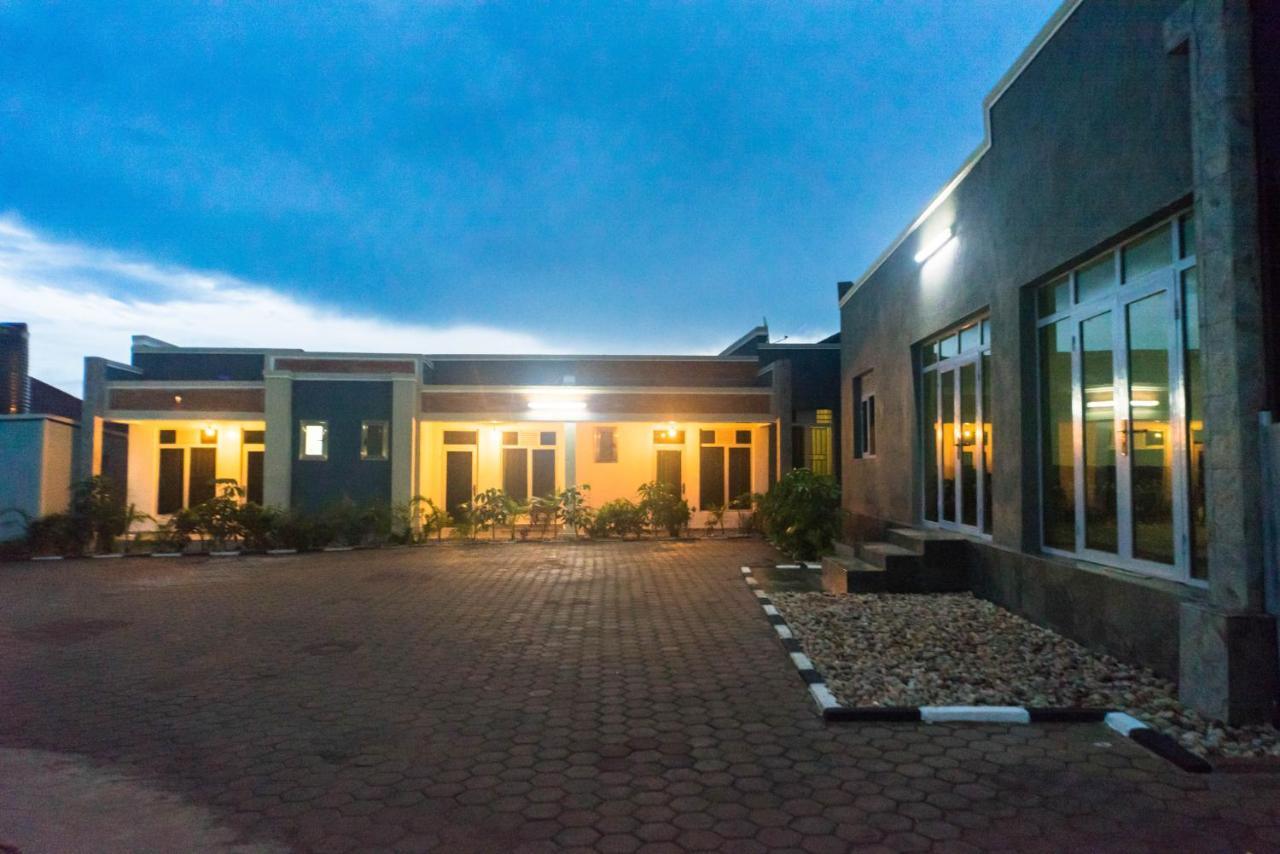 Avisha Town Hotel Kigali Zewnętrze zdjęcie