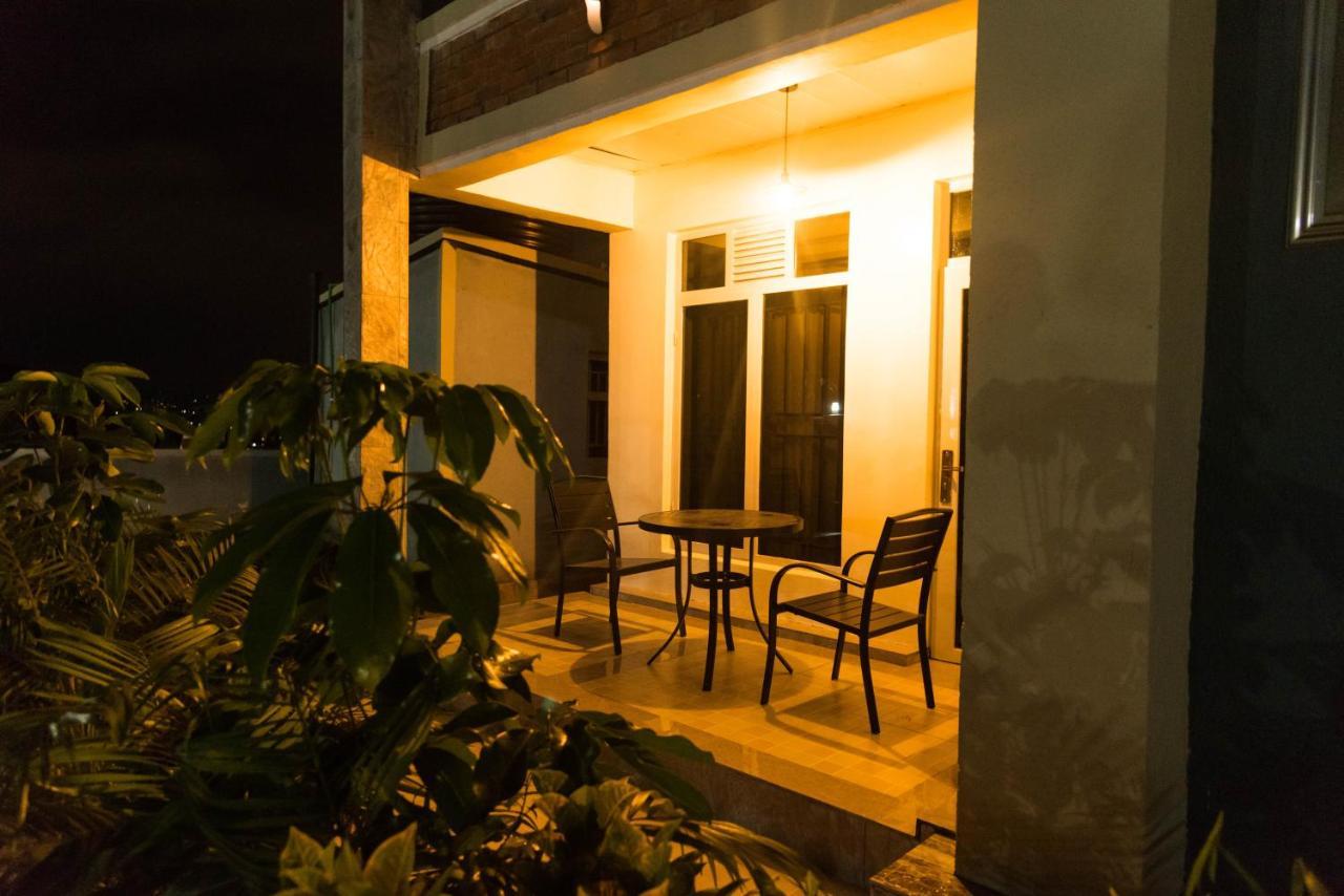 Avisha Town Hotel Kigali Zewnętrze zdjęcie