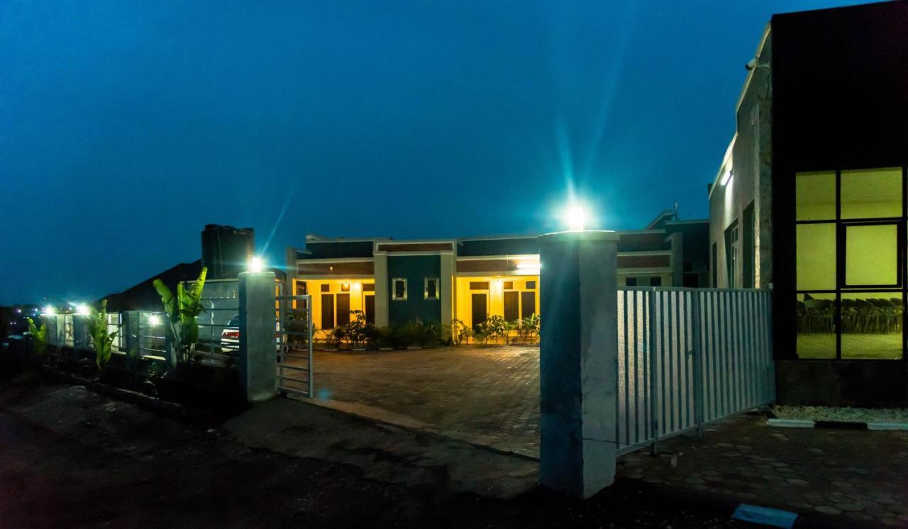 Avisha Town Hotel Kigali Zewnętrze zdjęcie