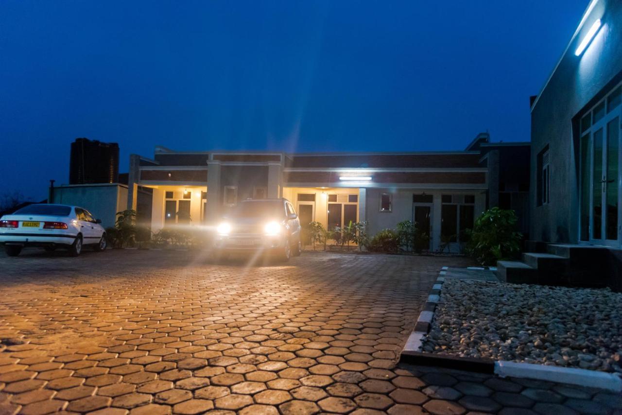 Avisha Town Hotel Kigali Zewnętrze zdjęcie