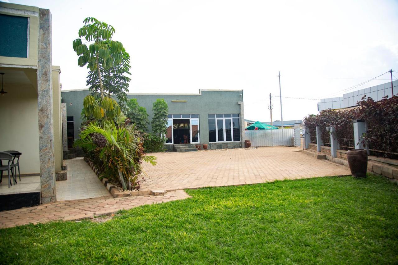 Avisha Town Hotel Kigali Zewnętrze zdjęcie